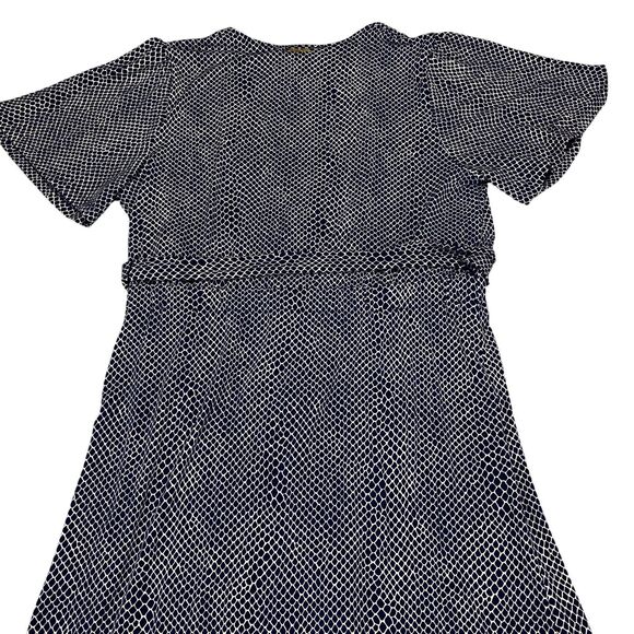 Michael Kors Sheath Dress Womens Medium Navy White Fringing Short Sleeve $135 - Picture 14 of 16